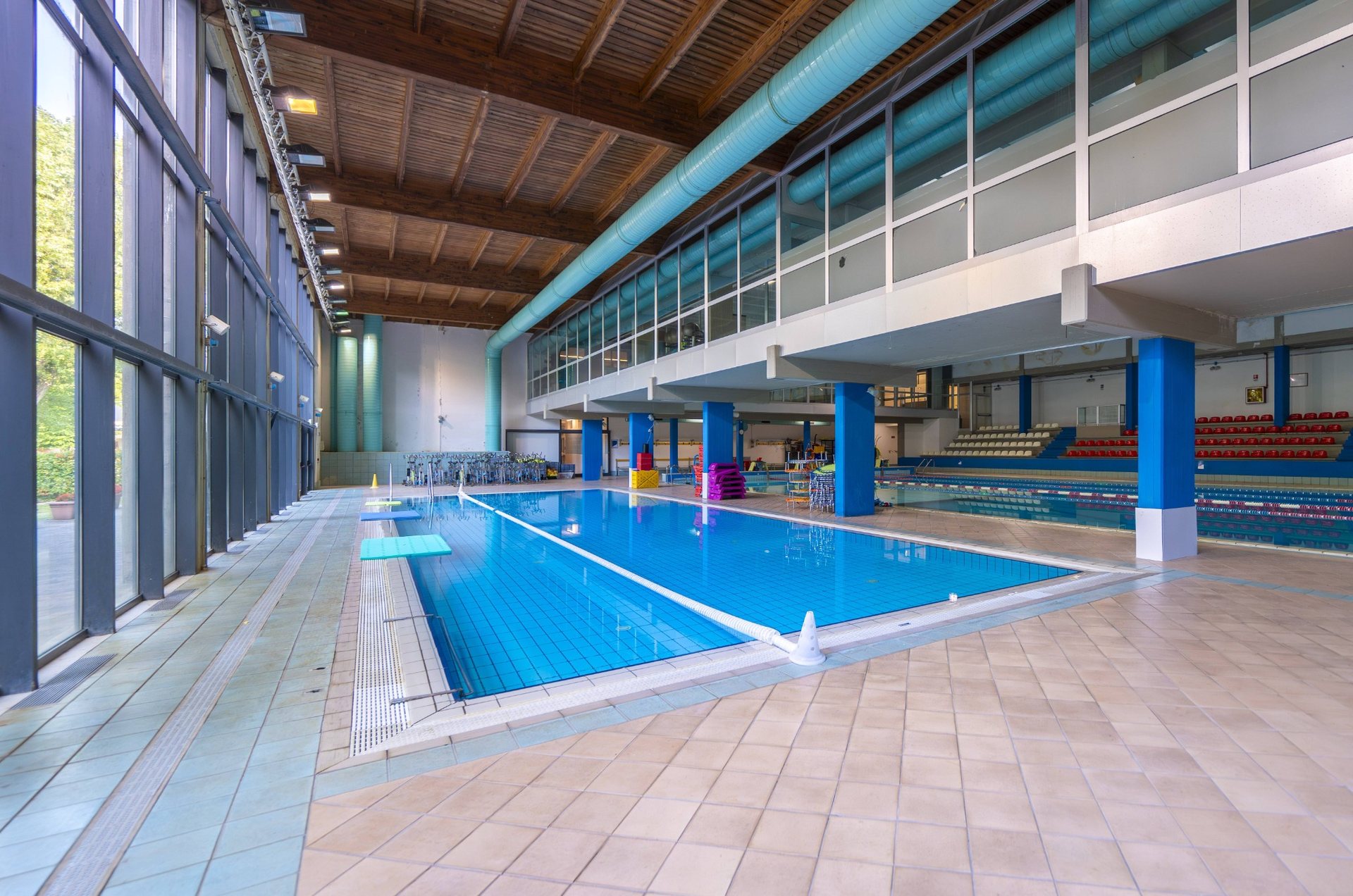 mantova_04_piscina_cubierta_ensenanza